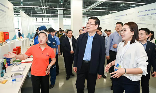 �����ٷ���ҳ��������ȫ�������з����¿Ƽ�װ�������ൺ�пƼ��˶���